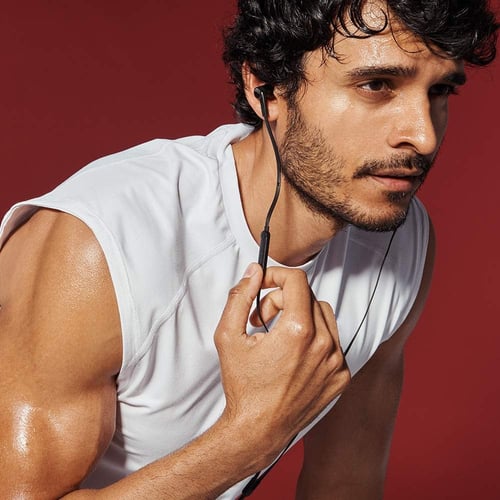 بيلكن - سماعات للايفون لايتنينق - اسود