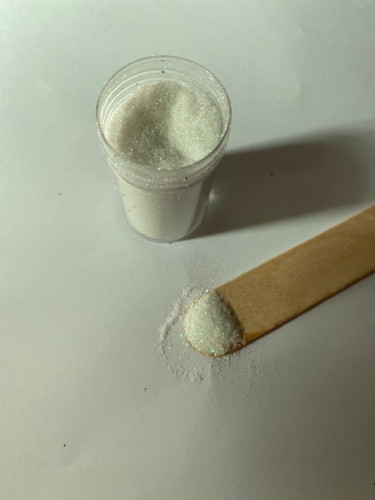 قلتر لون ابيض ناعم