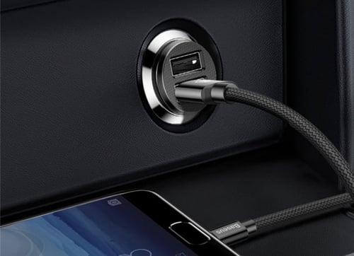 شاحن سيارة صغير فائق السرعة من باسيوس