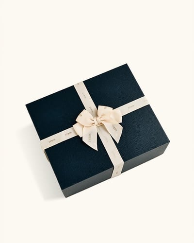 طقم هدية رجالي يعكس الذوق الرفيع