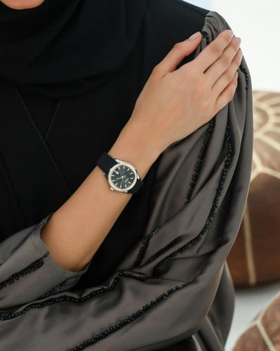 ساعة غيم النسائية ربل باللون الأسود