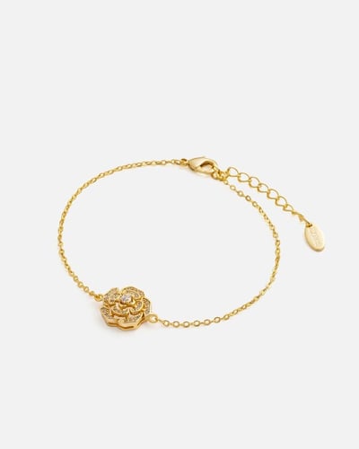 هدية نسائية تمنحك الحضور المثالي