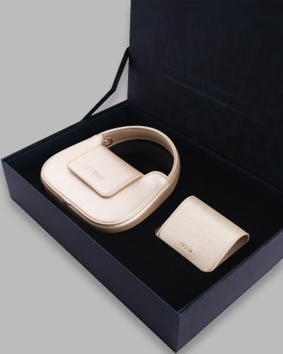 هدية نسائية شنطة لمناسباتك بلون بيج