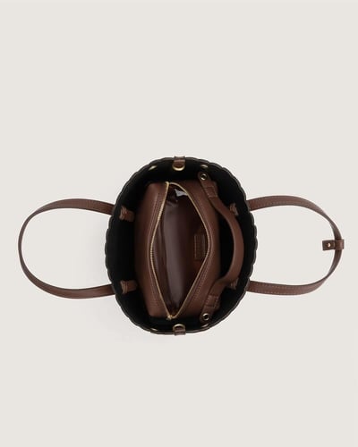 شنطة شذى النسائية جلد بلون بني