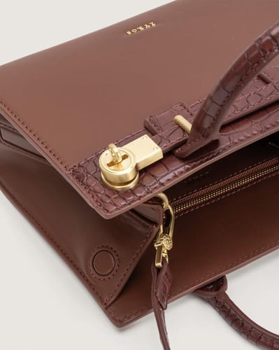 شنطة شمس النسائية جلد بلون بني