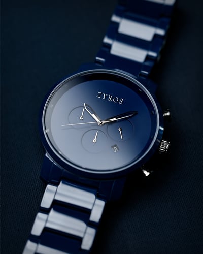 ساعة رجالية بسير سيراميك بلون أزرق