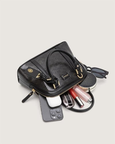 شنطة لوميا النسائية جلد بلون أسود