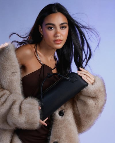 شنطة رحيق النسائية جلد بلون أسود