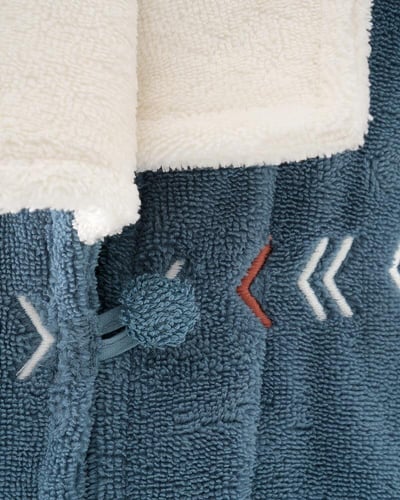 روب استحمام شتوي بلون أزرق و أبيض