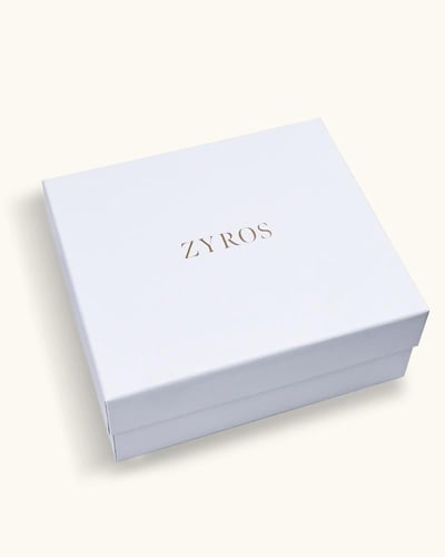 طقم نسائي ساعة بلون ذهبي وعطر فاخر