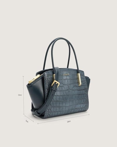 شنطة مزايا النسائية باللون الأزرق