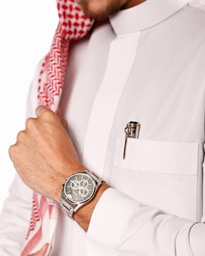 طقم هدية رجالي يعكس الذوق الرفيع