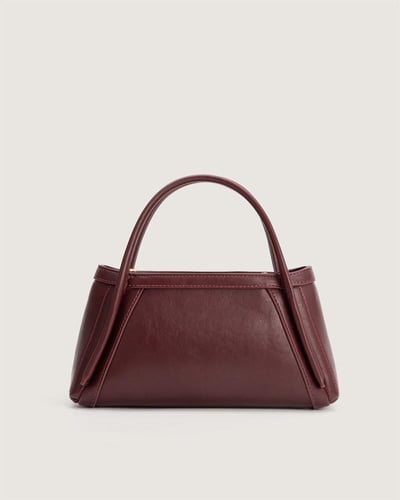 شنطة وسن النسائية من الجلد بلون عودي