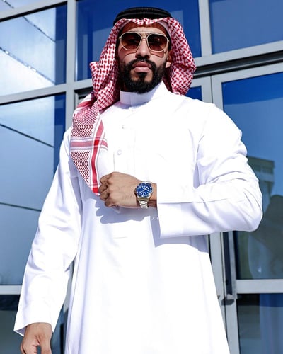 ساعة ديب اوشن الرجالية بلون ذهبي ملكي