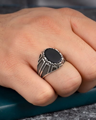 خاتم فضة رجالي فاخر بحجر اونكس أسود