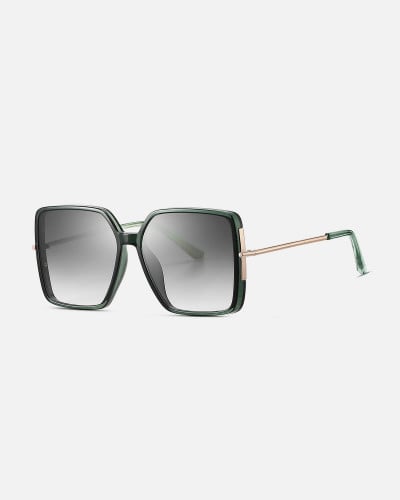 نظارة شمسيه نسائيه بلون أخضر