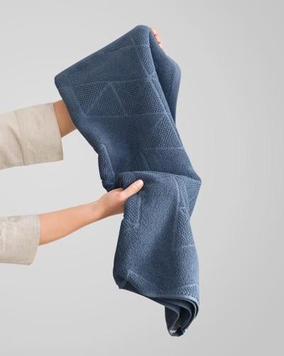 منشفة للجسم باللون الأزرق