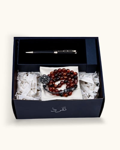 هدية رجالية قلم بلون أسود وذهبي و سبحة فاخرة