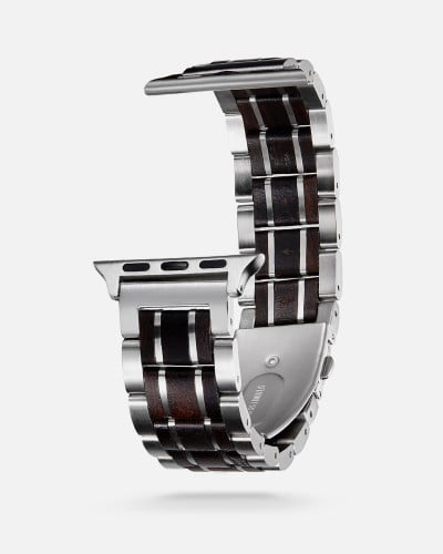 سير ساعة آبل بتداخل الخشب مع المعدن.