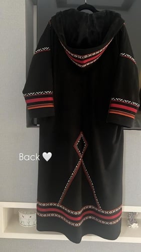 فروة ( للجنسين ) جوخ اسود وسدو