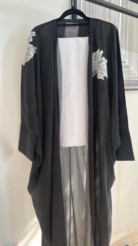 كريب بشت اسود منقط خفيف