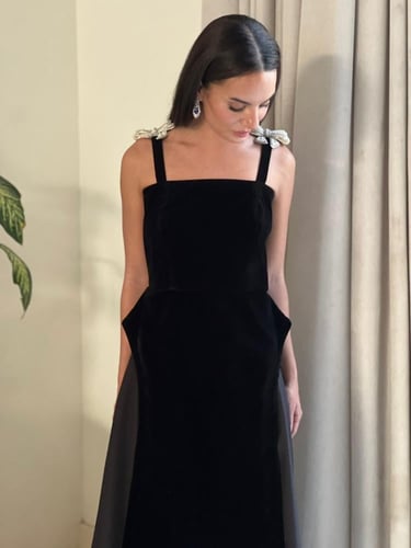 فستان شامواه اسود أنيق جدا