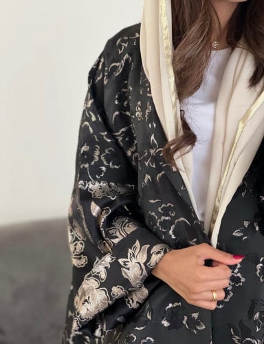 عباية فاخرة القماش تفته اسود مشجر ذهبي