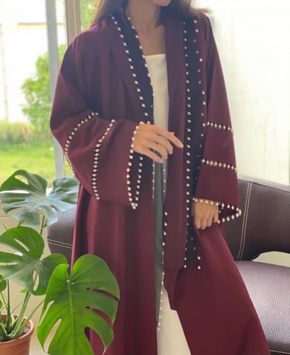 عباية فاخرة اللون عنابي مع شك لولو