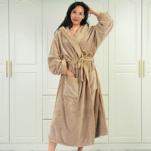 روب حمام رقة سادة بقبعه ألوان LXL