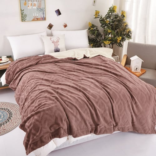 بطانية كوين مخمل جاكار فرو 150×230 وردي ت/8