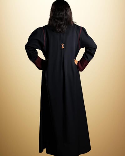 عباية رُقيّ العود