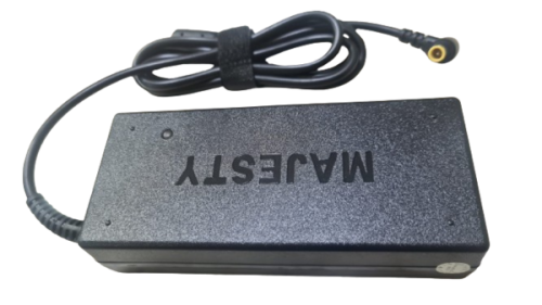 شاحن سوني بجهد 19.5 فولت وتيار 4.7 امبير وقوة 90وا...