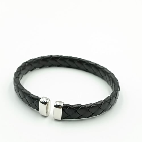 اسوارة جلد أسود ايطالي مع فضة صافي عيار 925