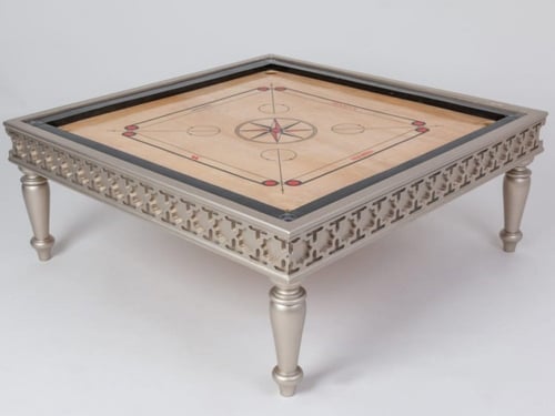 طاولة أرضية