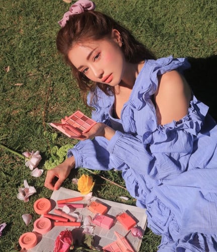 3CE MULTI EYE COLOR PALETTE #BEACH MUSE & #DRY BOU...