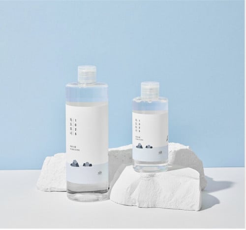 Round Lab 1025 Dokdo Toner 200ml +50ml Set تونر من...