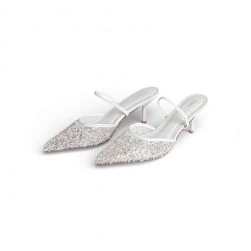 جزمة ترتر وخرز , كعب جذاب , وحزام كاحل قابل للتمدد...