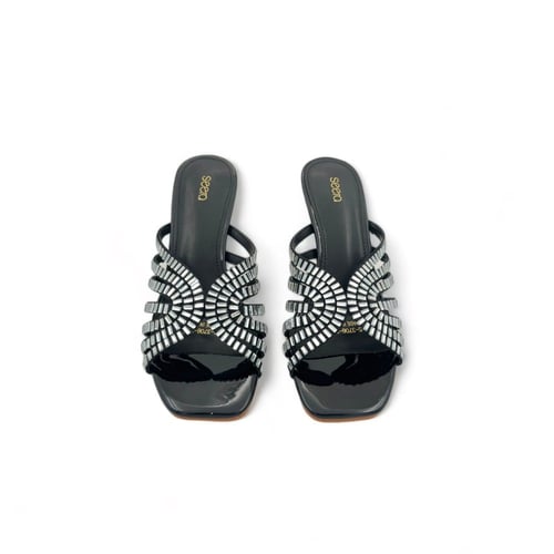 صندل نسائي فضي براند سيرا