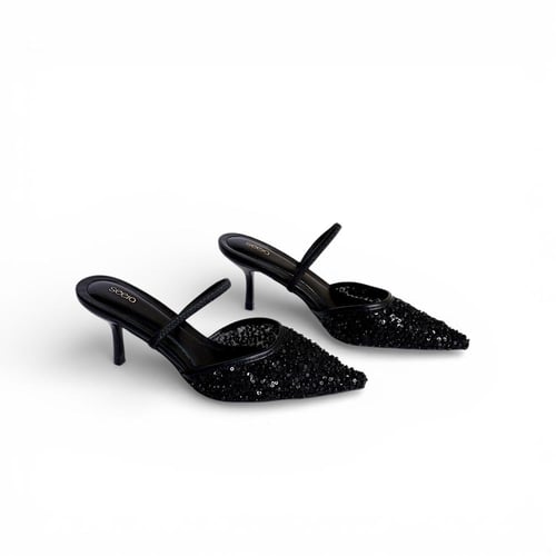 جزمة ترتر وخرز , كعب جذاب , وحزام كاحل قابل للتمدد...