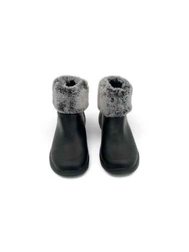 هاف بوت فلات – بوت نسائي أنيق بتصميم فلات مريح مع...