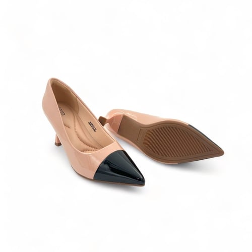 جزمة نسائي فخمة ماركة سيرة