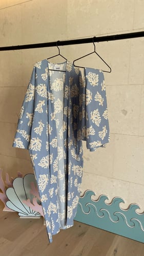 طقم الكيمونو المرجان السماوي
