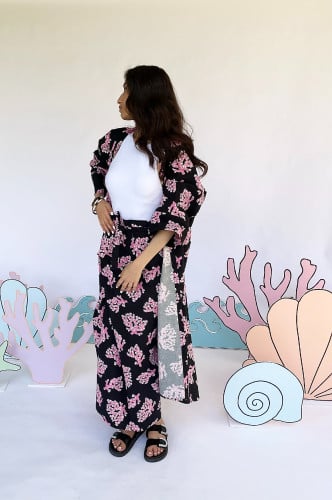 طقم الكيمونو المرجان الاسود