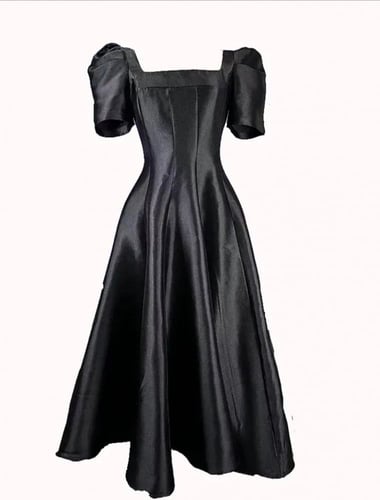 فستان سهرة بأكمام مكشوف الظهر بثلاث ألوان