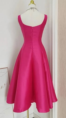 فستان سهرة بدون أكمام مكشوف الظهر بثلاث ألوان