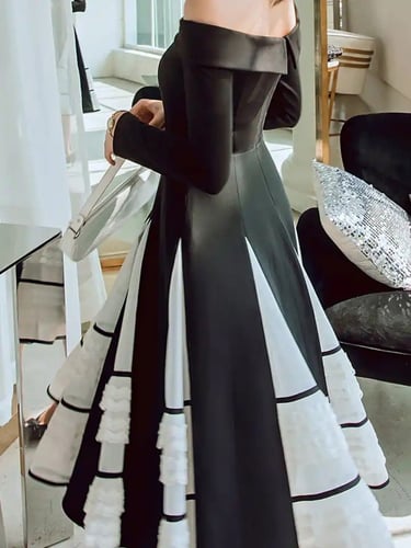 فستان سهرة اوف شولدر بأكمام طويله