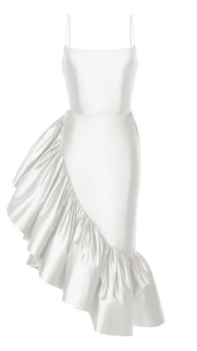 فستان مكشكش من الجنب