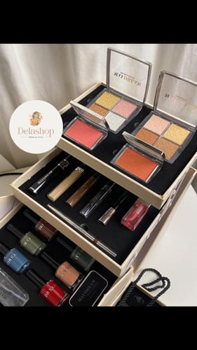 شنطة مكياج متكاملة