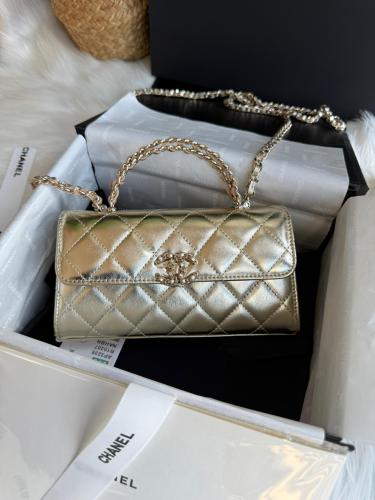 CHANEL Clutch bag 18