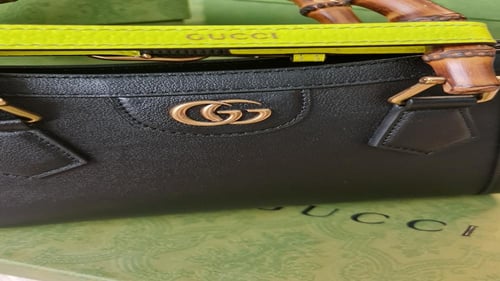 Gucci Diana jumbo mini bag
